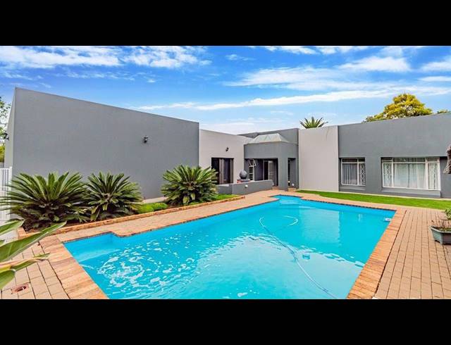 3 BEDROOM HOUSE FOR SALE IN BRACKENHURST